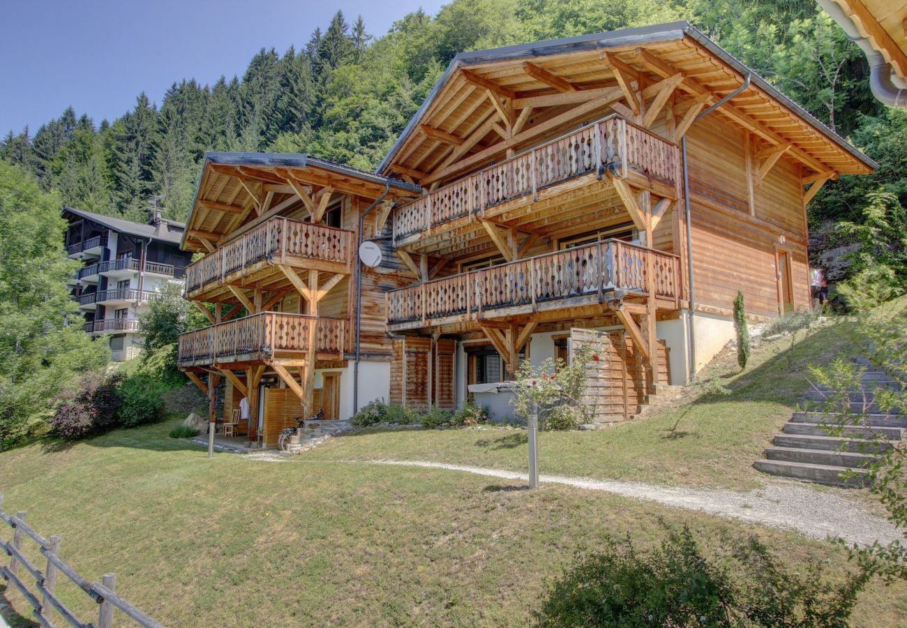 Apartment Le Croix - Morzine - Snow and Trek