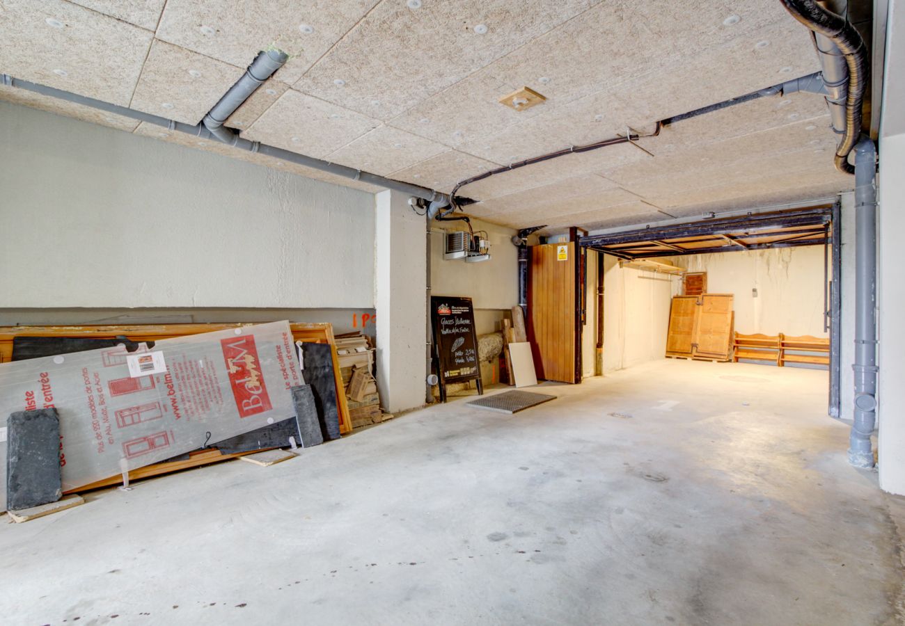 Chalet Arthur - Garage - Morzine - Snow and Trek