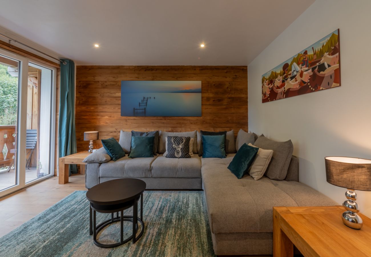 Montana Apartment - Morzine - Snow and Trek