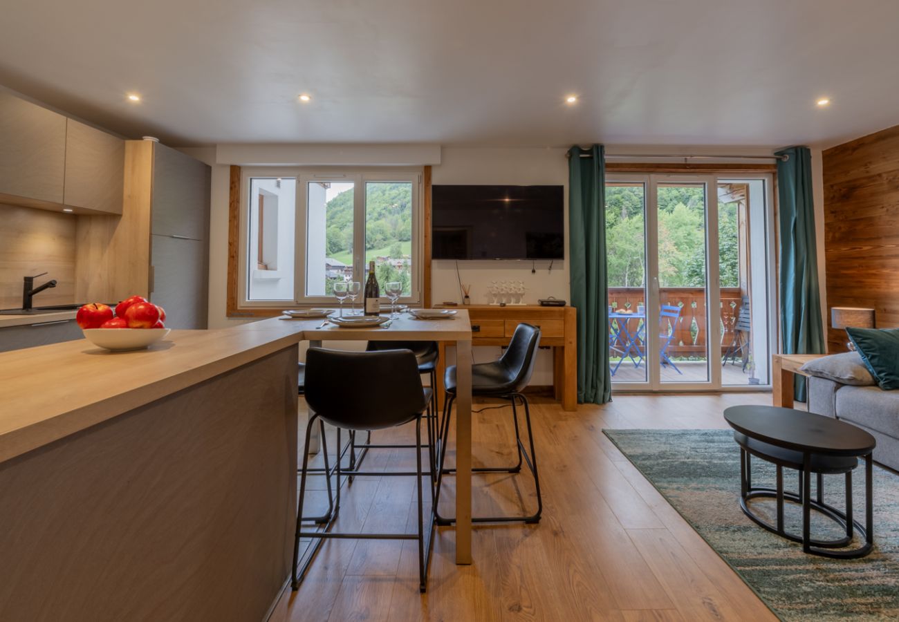 Montana Apartment - Morzine - Snow and Trek