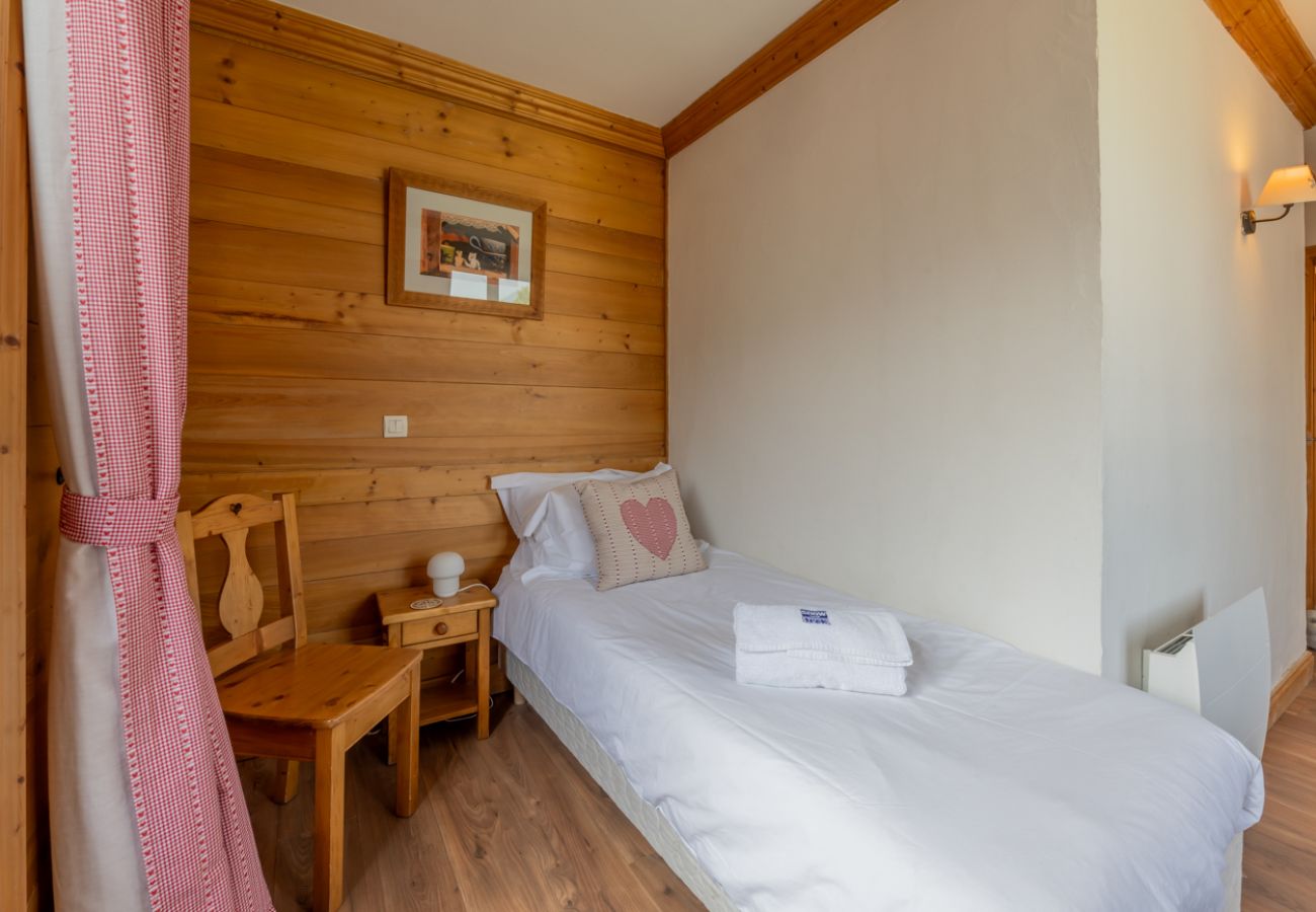 The Lodge Apartment - Morzine - Snow and Trek 