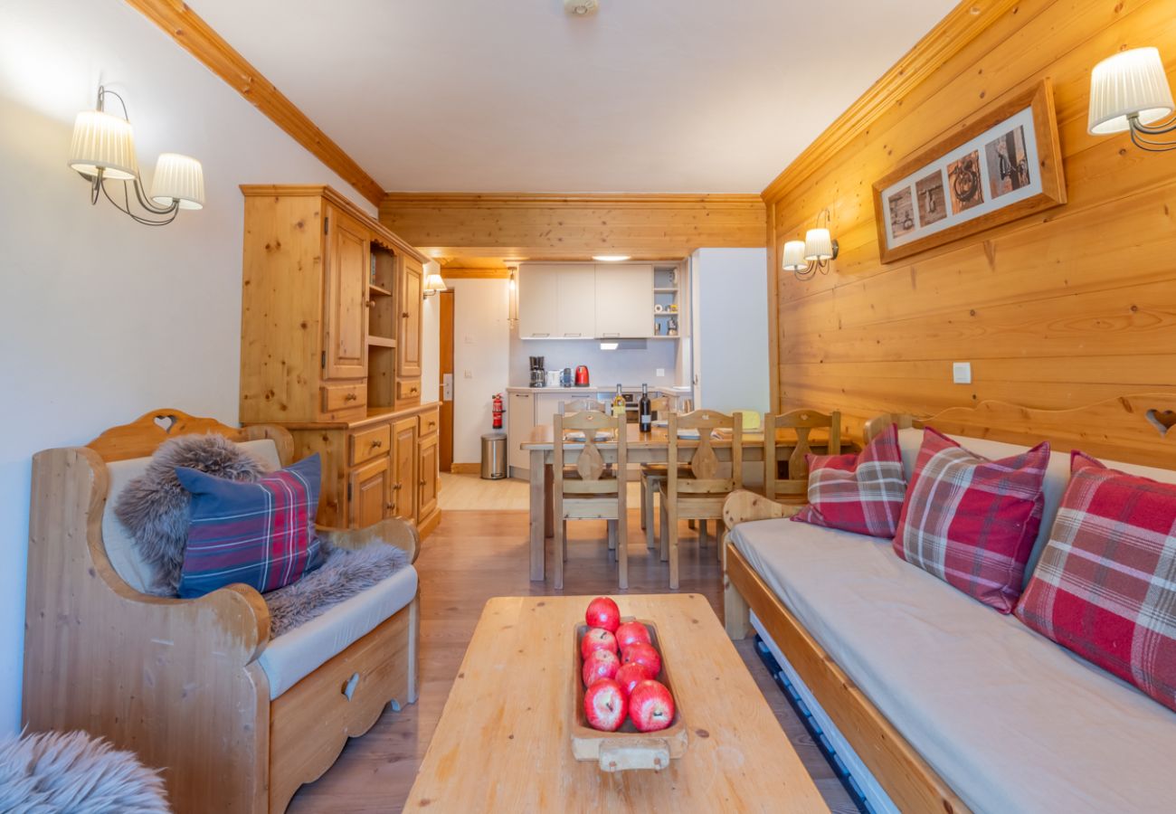 The Lodge Apartment - Morzine - Snow and Trek 
