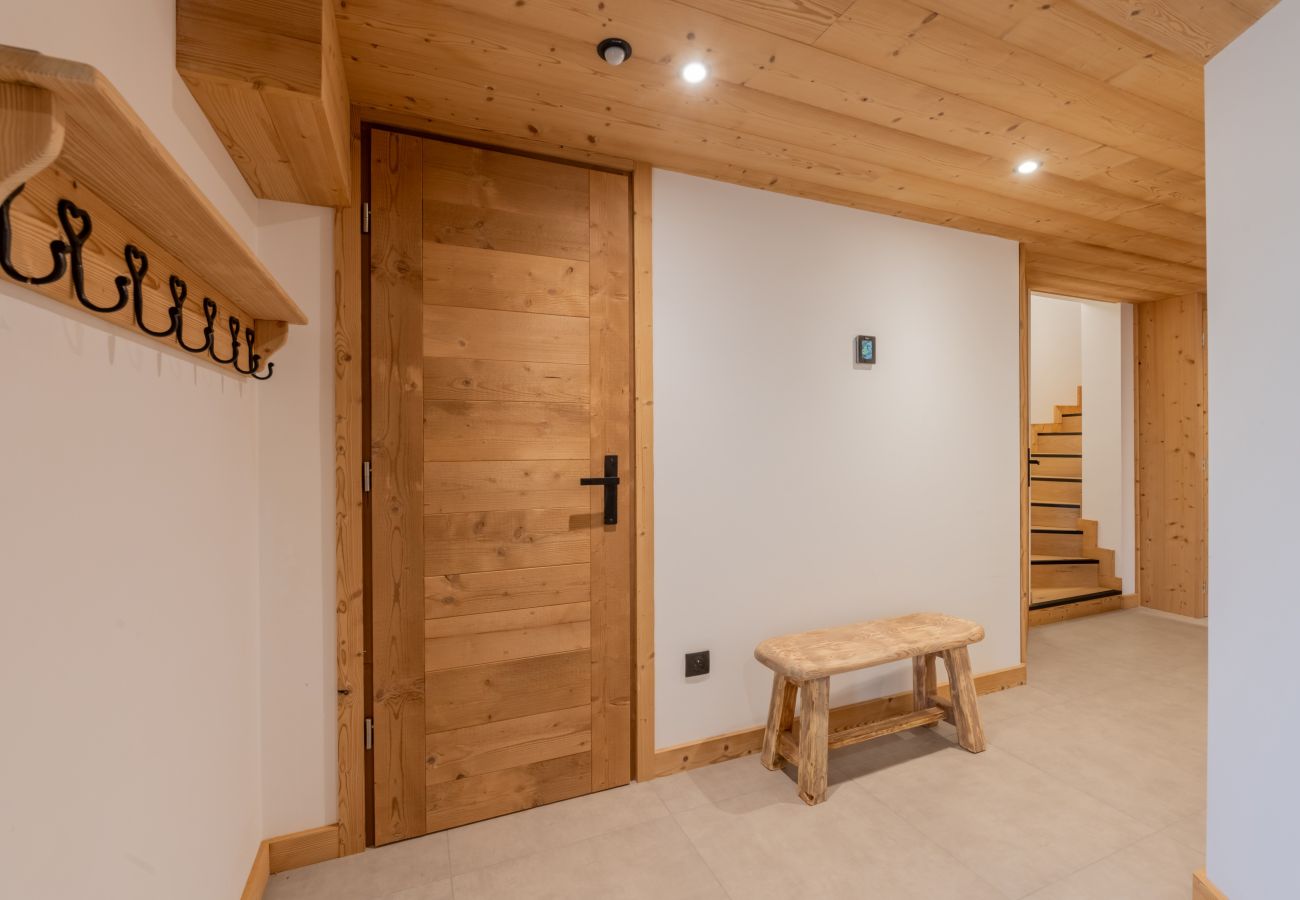 Chocolate Moose - Chalet - Morzine - Snow and Trek