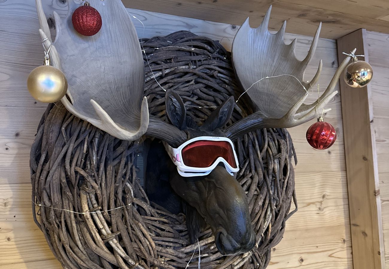 Chocolate Moose - Chalet - Morzine - Snow and Trek