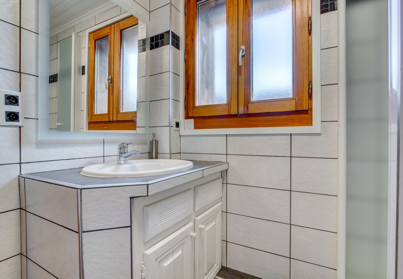  Chalet Arthur 3 - Bathroom - Morzine - Snow and Trek