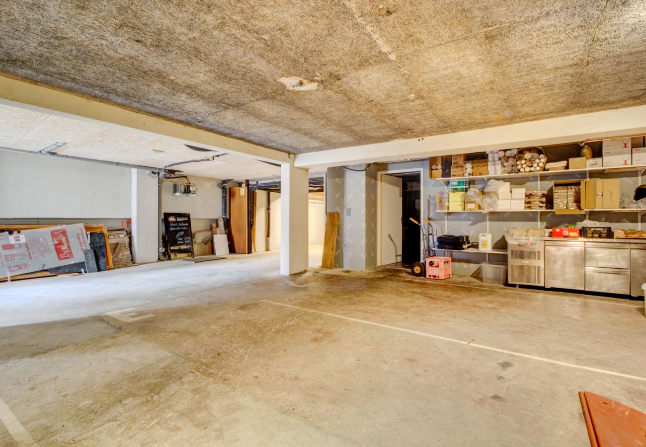 Chalet Arthur - Garage - Morzine - Snow and Trek