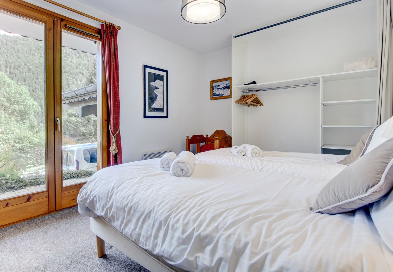 Chalet in Morzine - Madeleine Chalet