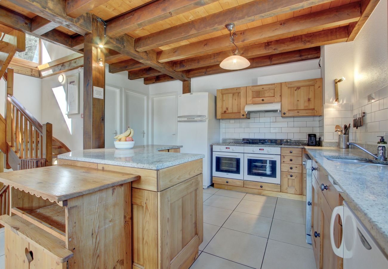 Chalet in Morzine - Madeleine Chalet