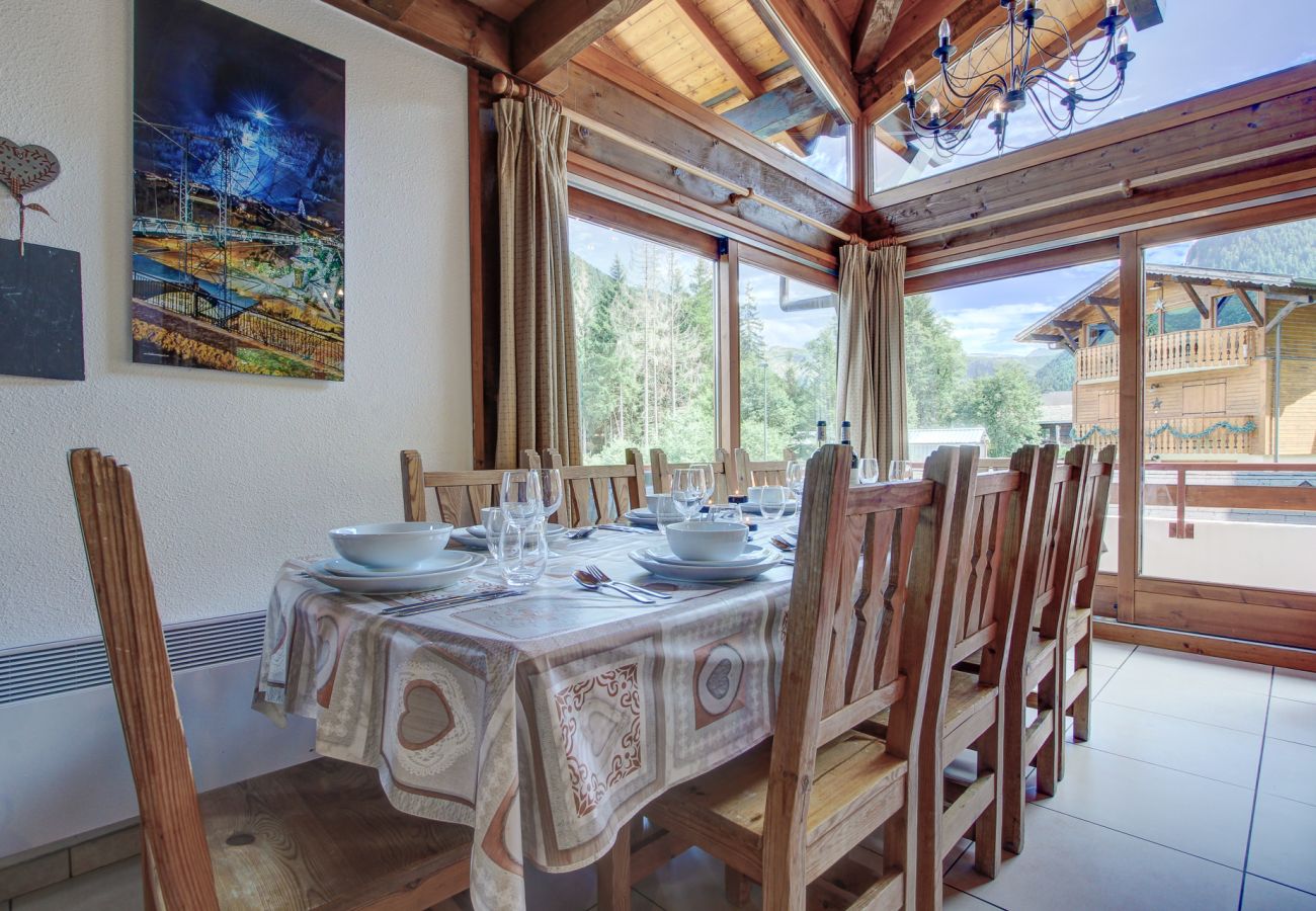 Chalet in Morzine - Madeleine Chalet