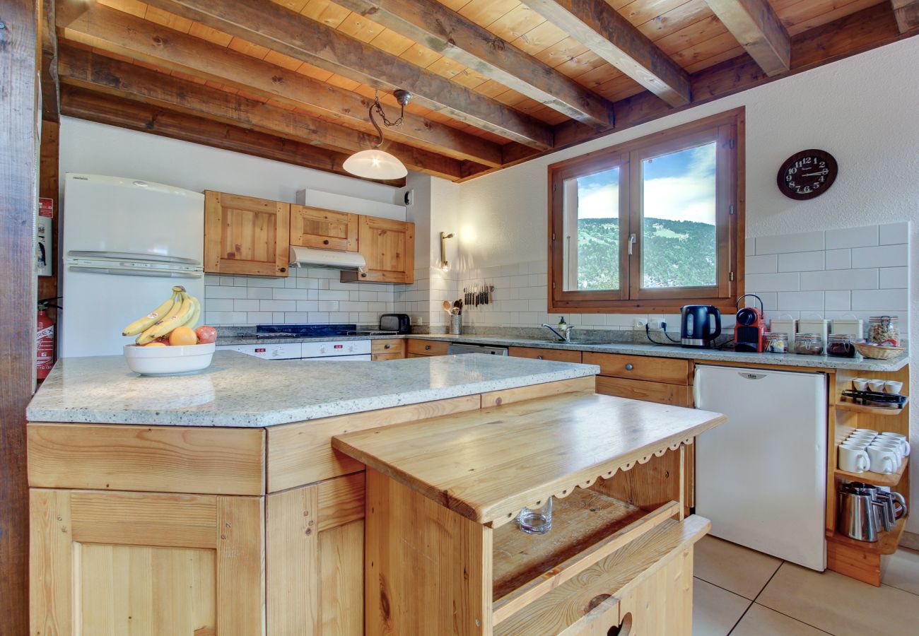 Chalet in Morzine - Madeleine Chalet