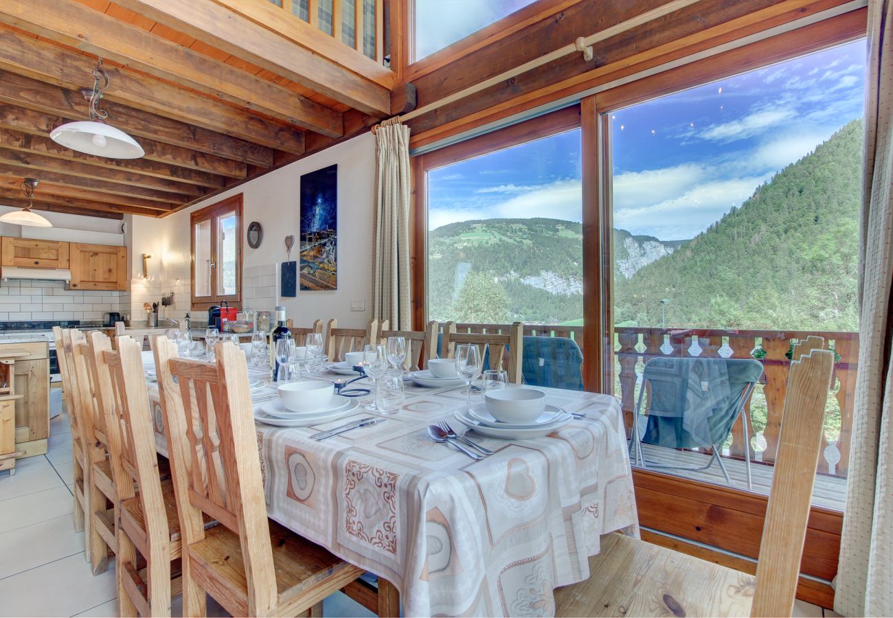 Chalet in Morzine - Madeleine Chalet