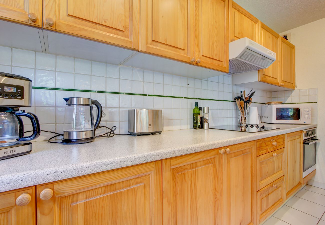   Inukshuk Apartment - Morzine - Snow and Trek