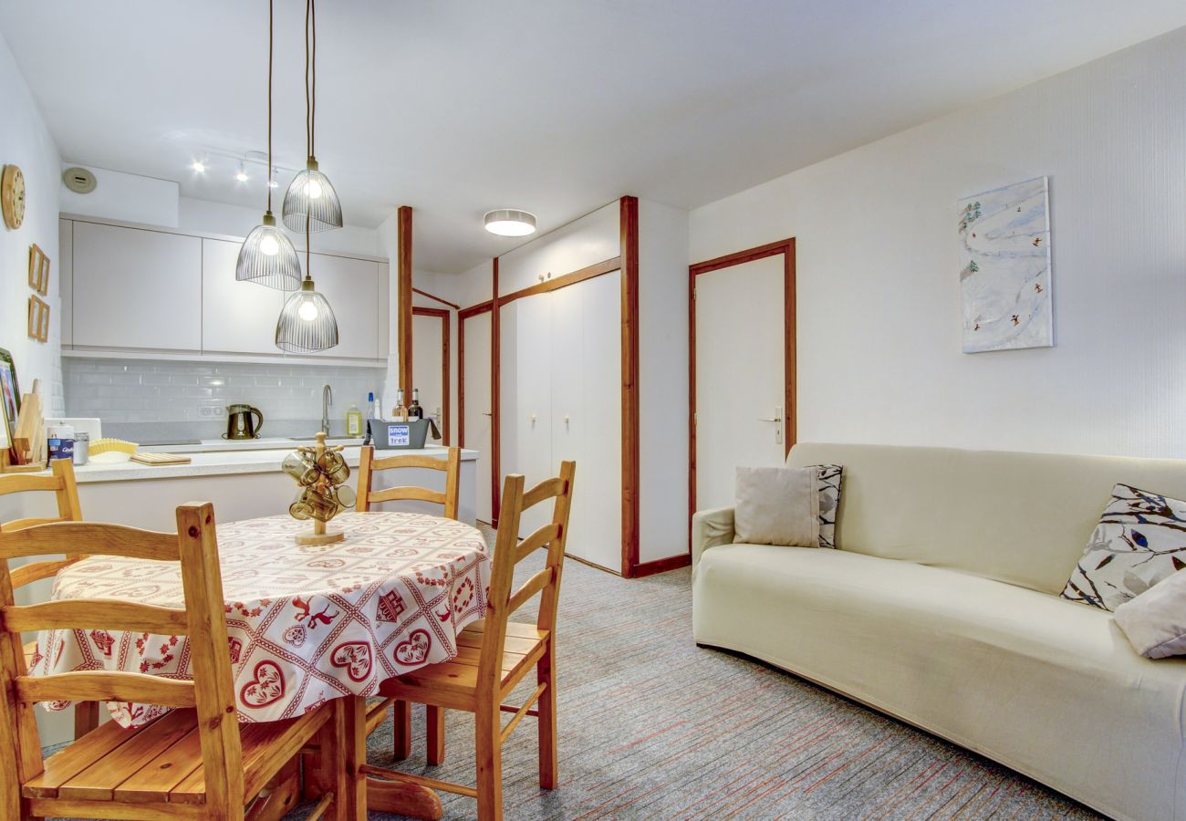 Atray B7 Apartment - Morzine-Snow and Trek