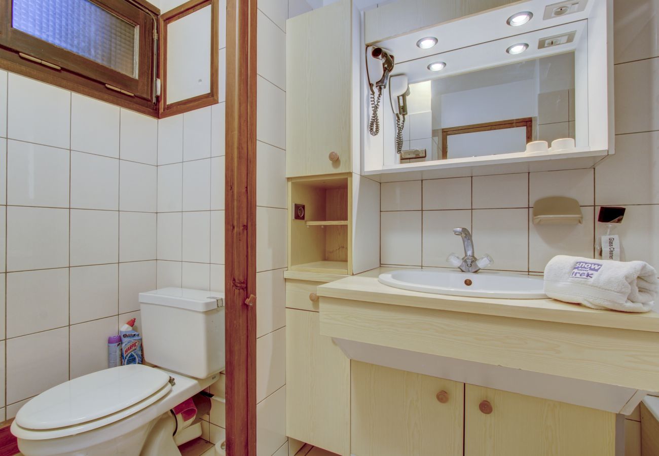 Atray B7 Apartment - Morzine-Snow and Trek