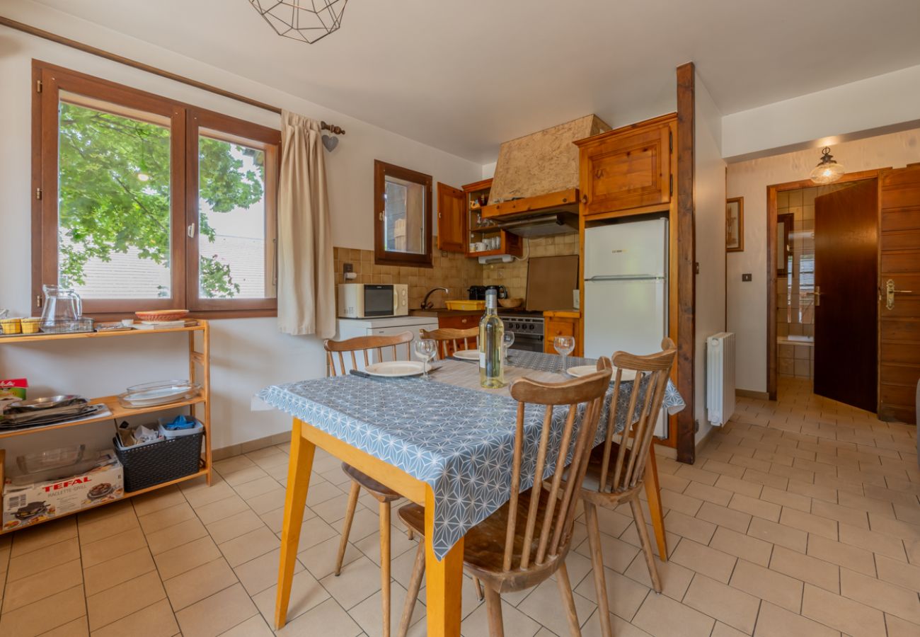 Serac 2 - Morzine  - Snow and Trek