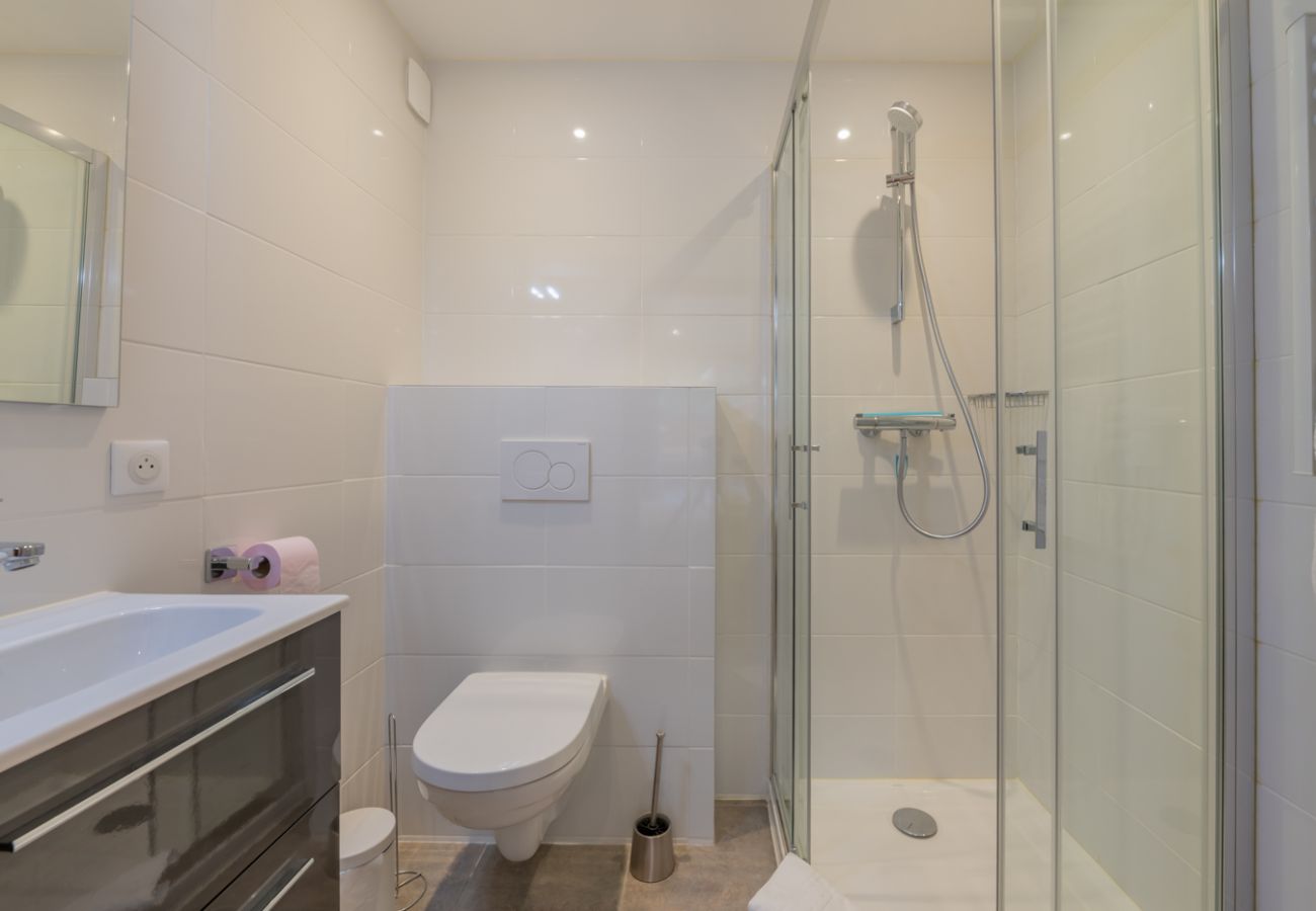 Montana Apartment - Morzine - Snow and Trek