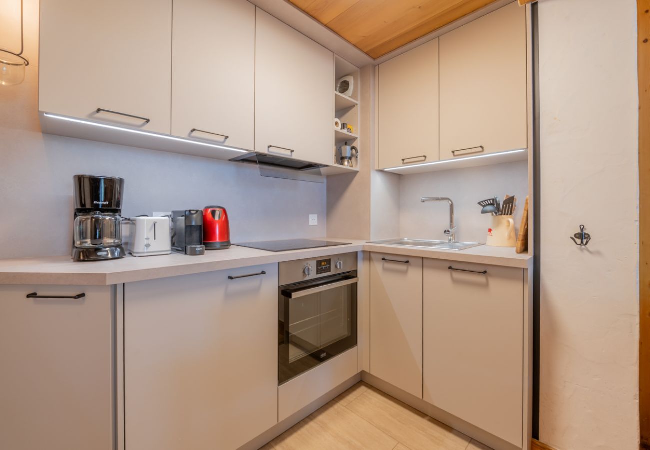 The Lodge Apartment - Morzine - Snow and Trek 