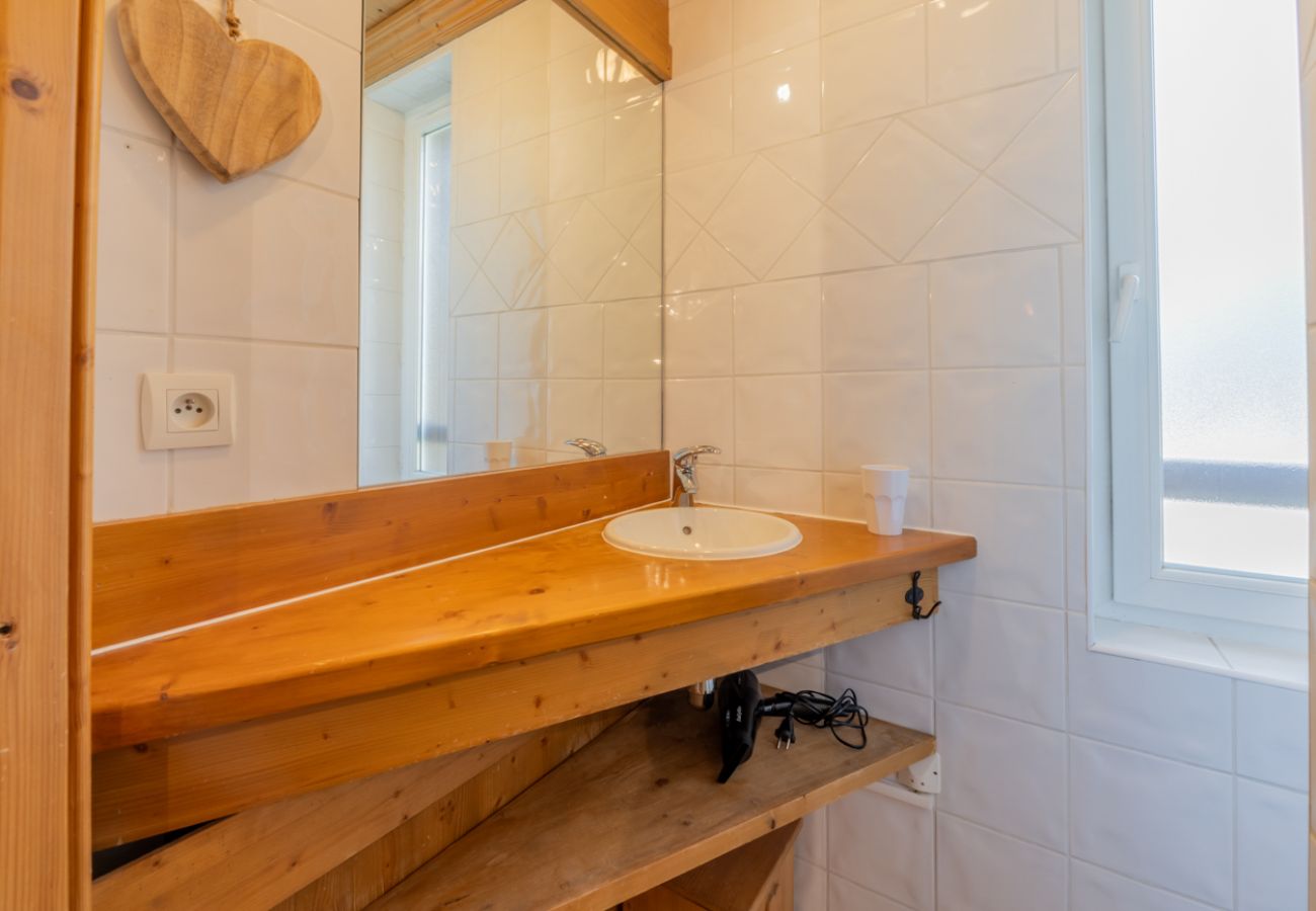 The Lodge Apartment - Morzine - Snow and Trek 