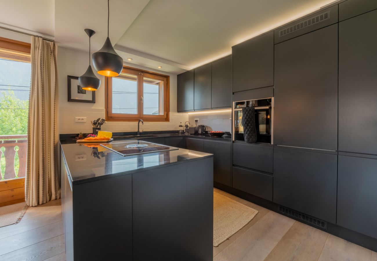 Les Tavillons Apartment - Morzine - Snow and Trek