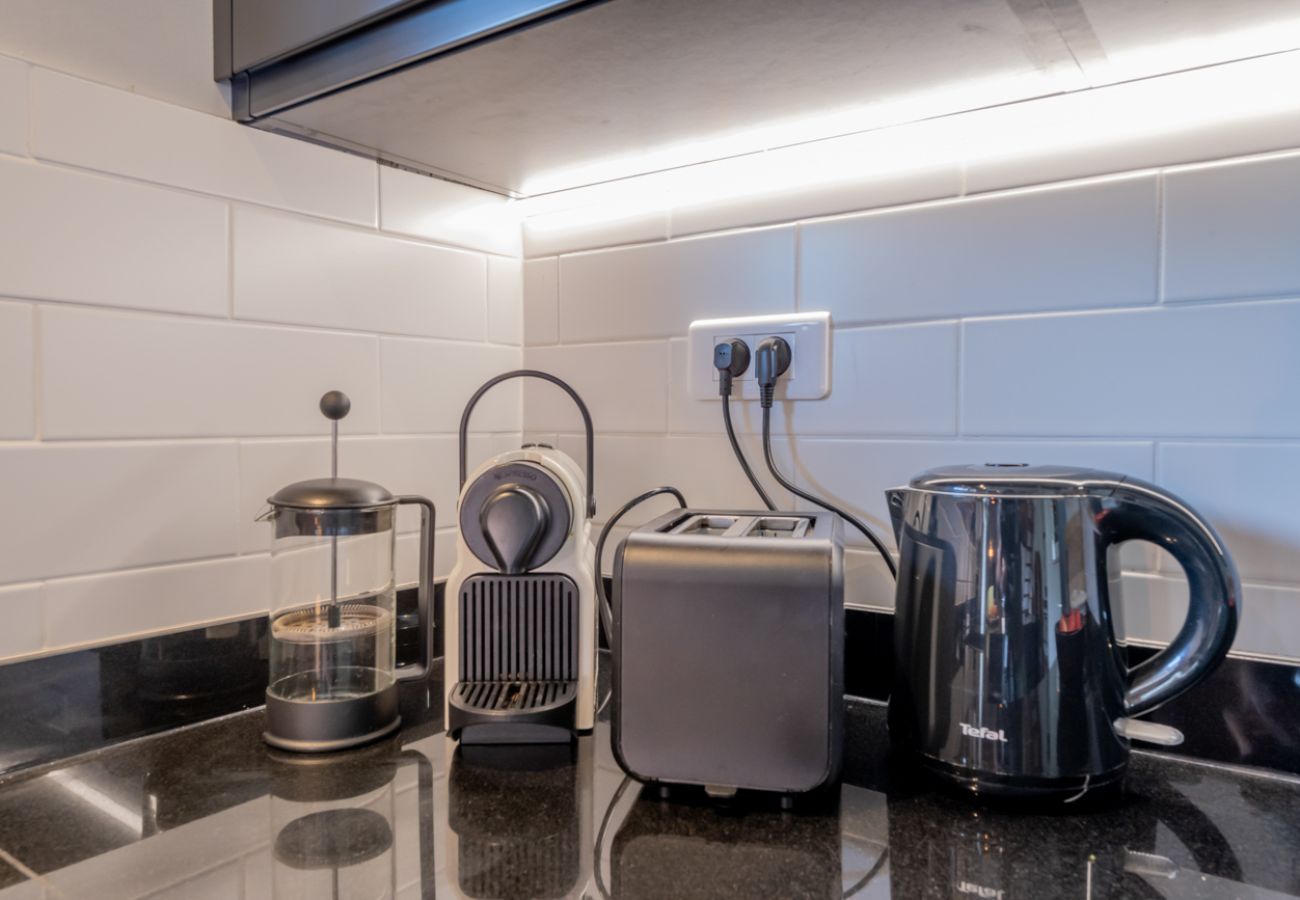 Les Tavillons Apartment - Morzine - Snow and Trek