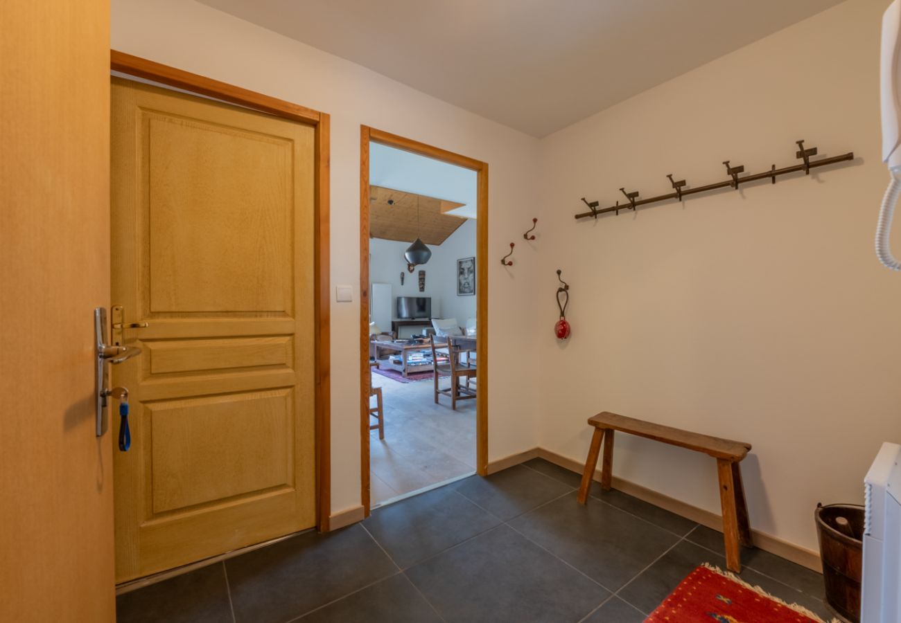 Les Tavillons Apartment - Morzine - Snow and Trek