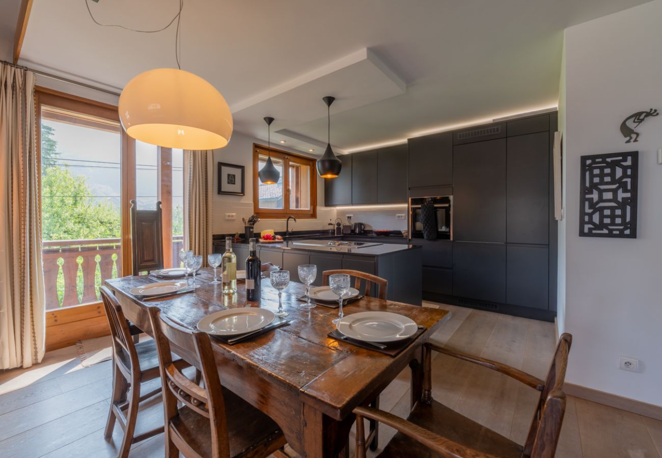 Les Tavillons Apartment - Morzine - Snow and Trek