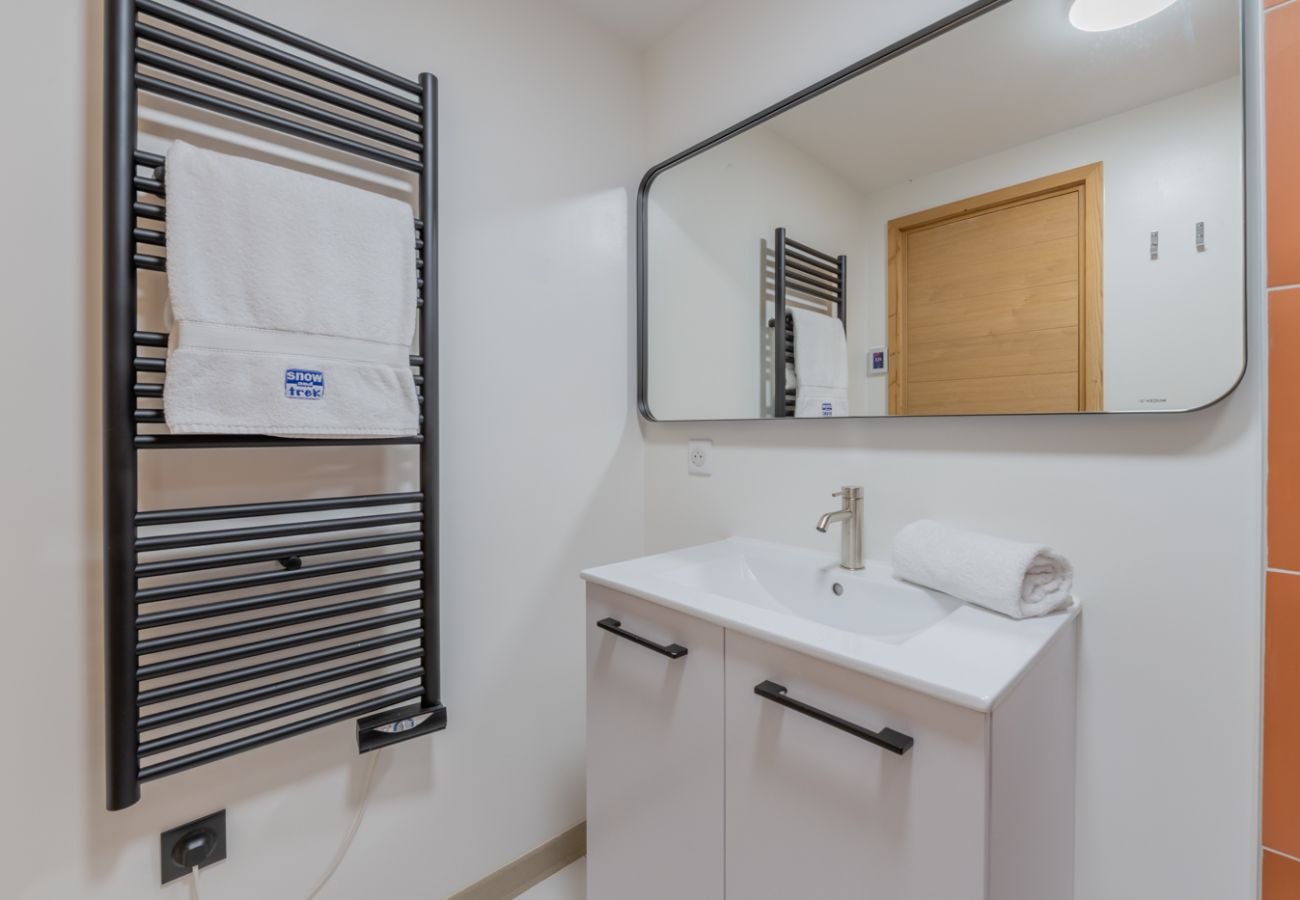  Montana 101 Apartment - Morzine - Snow and Trek