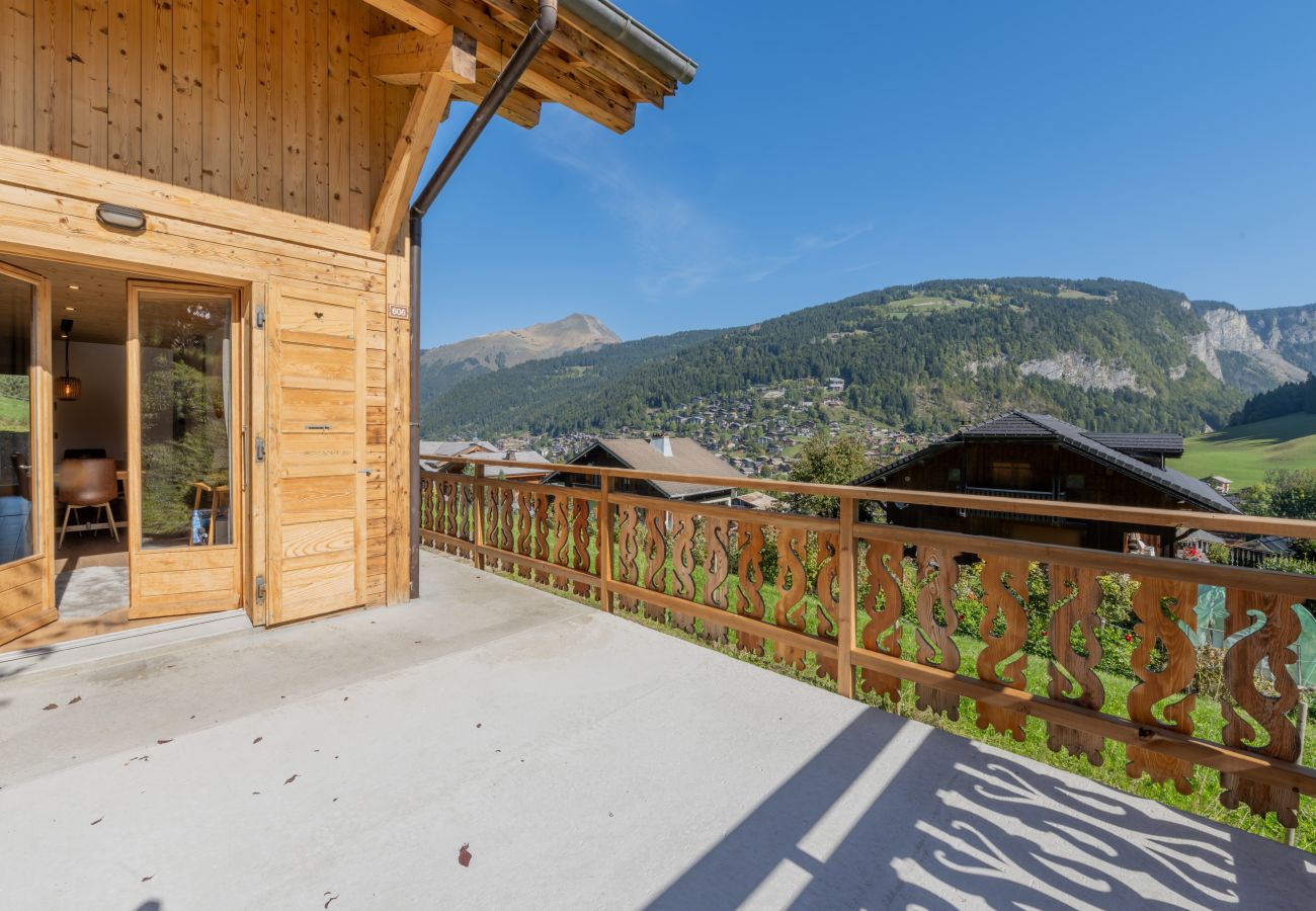 Chocolate Moose - Chalet - Morzine - Snow and Trek