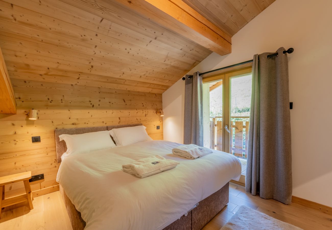 Chocolate Moose - Chalet - Morzine - Snow and Trek