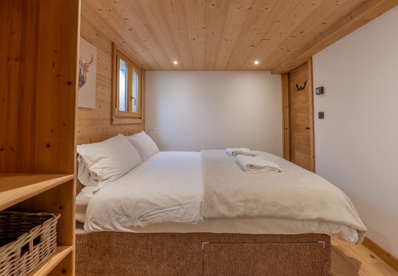 Chocolate Moose - Chalet - Morzine - Snow and Trek