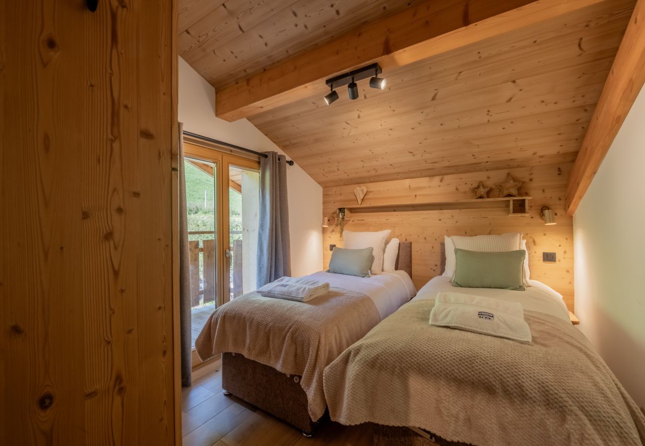 Chocolate Moose - Chalet - Morzine - Snow and Trek