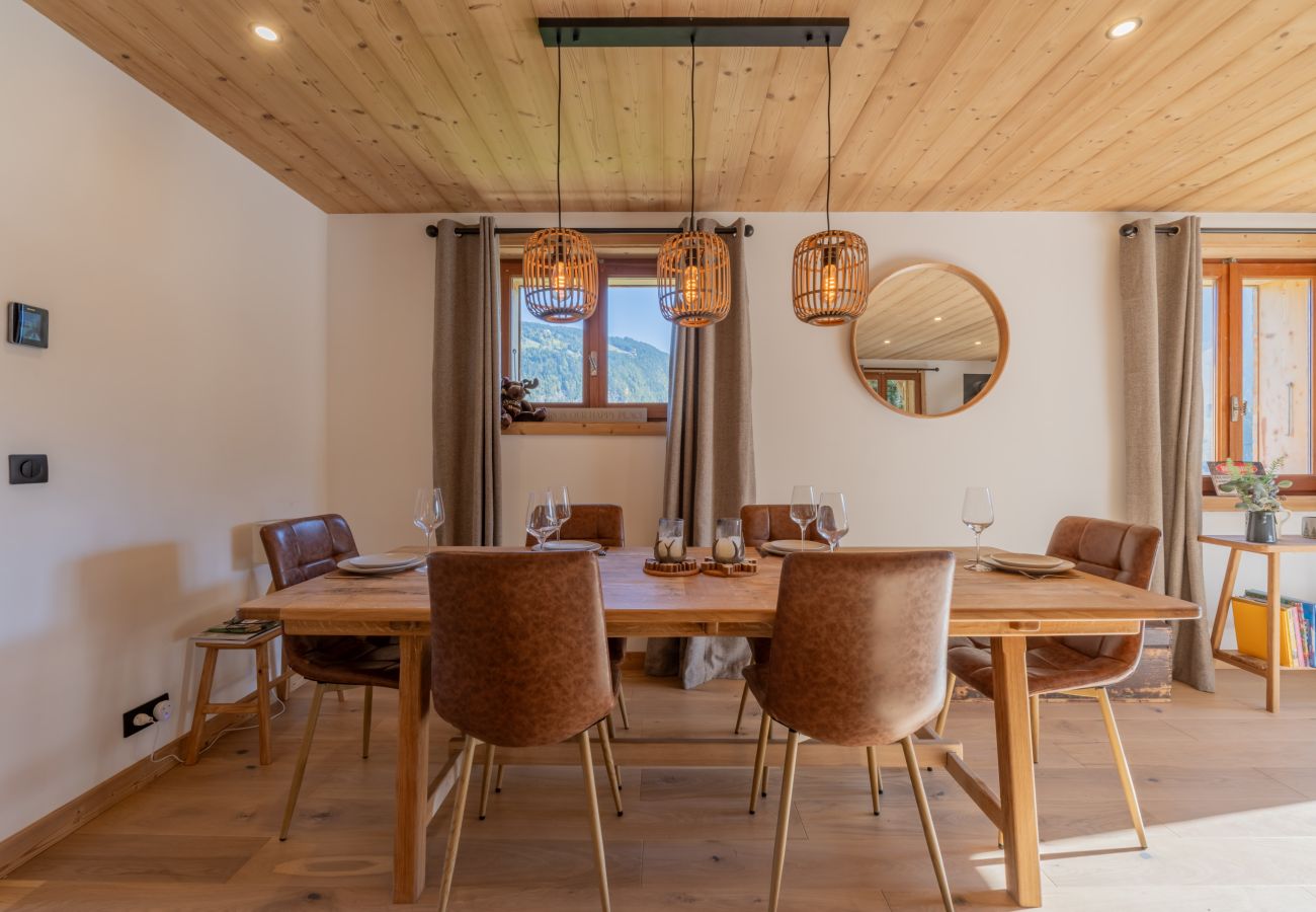 Chocolate Moose - Chalet - Morzine - Snow and Trek