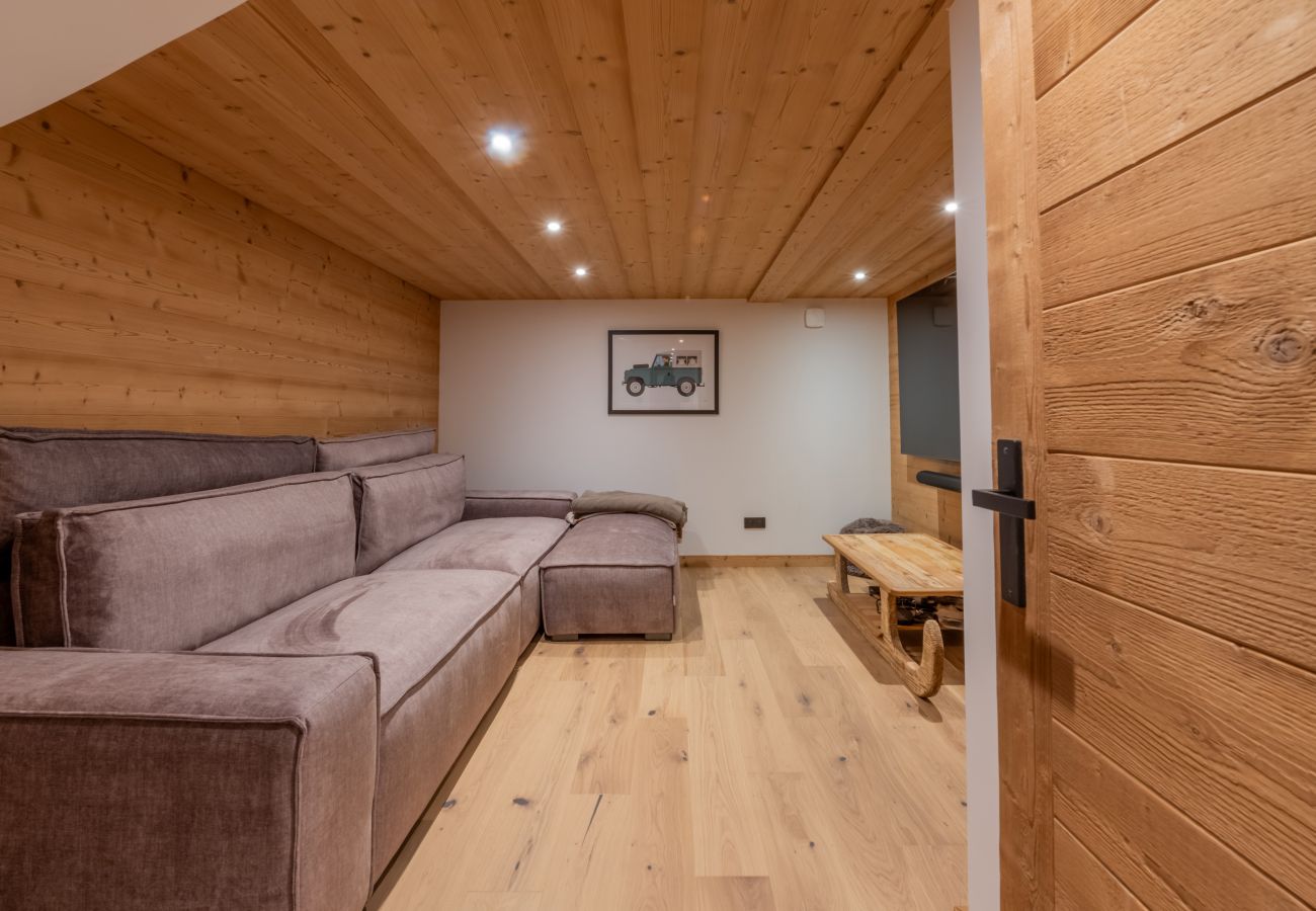 Chocolate Moose - Chalet - Morzine - Snow and Trek