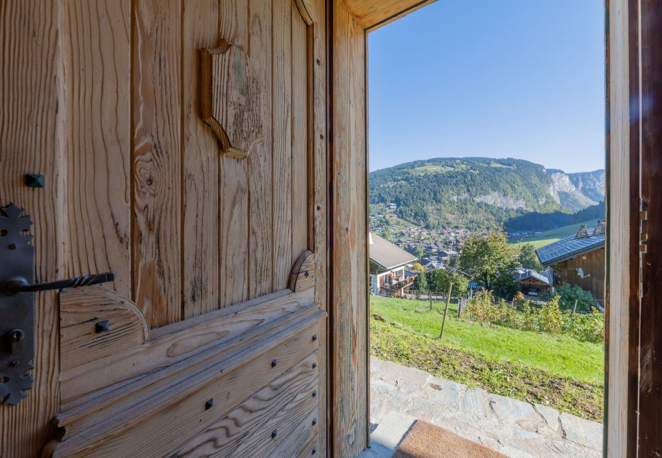 Chocolate Moose - Chalet - Morzine - Snow and Trek