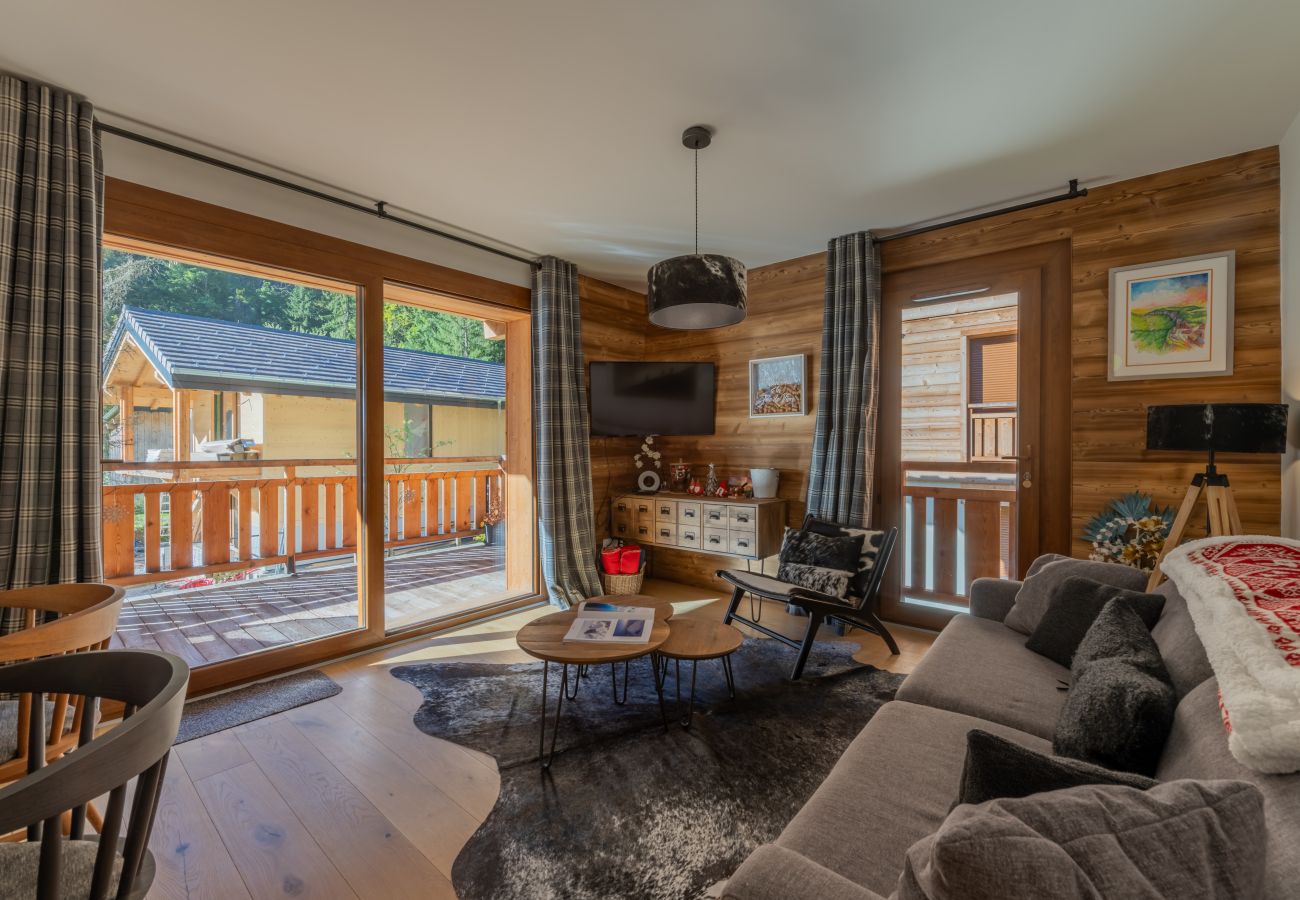 3 SOPHIE - B103 - APARTMENT - MORZINE - SNOW AND TREK
