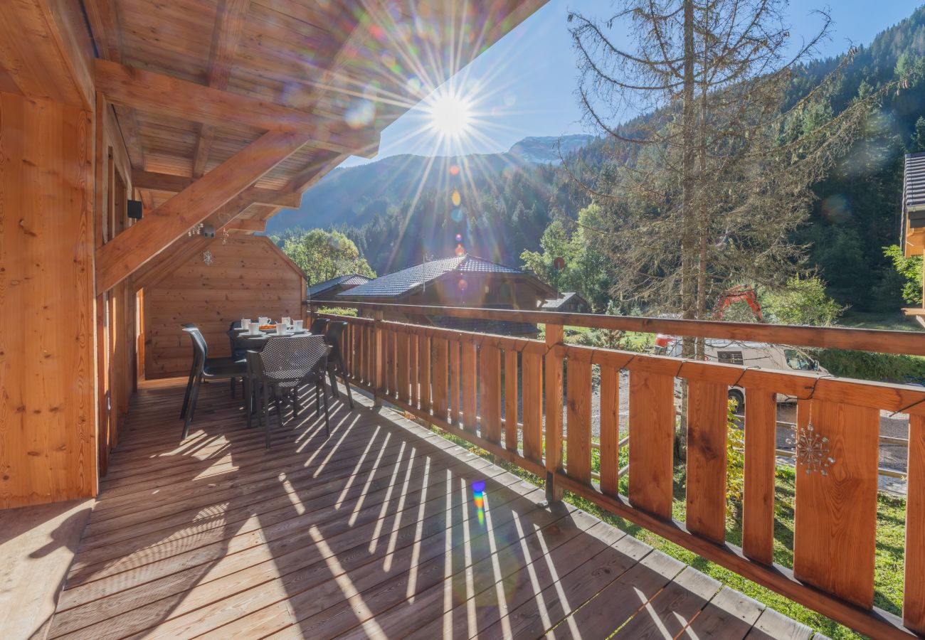 3 SOPHIE - B103 - APARTMENT - MORZINE - SNOW AND TREK