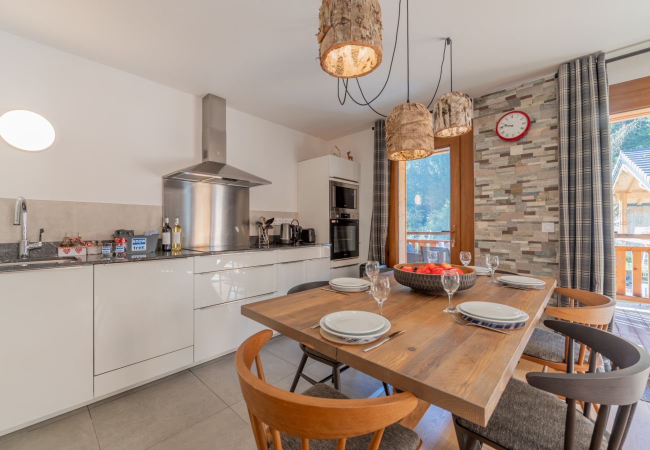   3 SOPHIE - B103 - APARTMENT - MORZINE - SNOW AND TREK