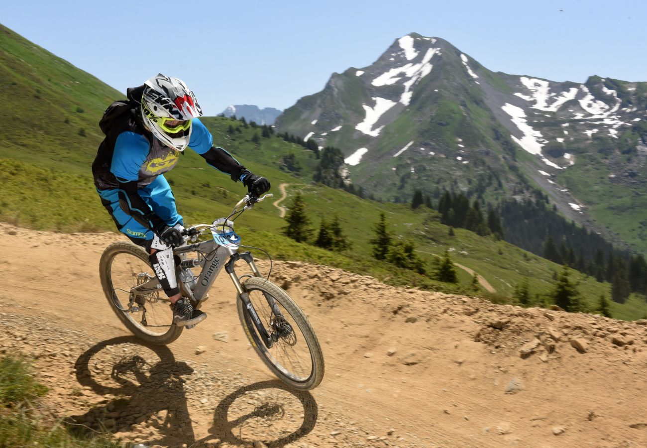 Mountain Biking - Morzine - Snow and Trek