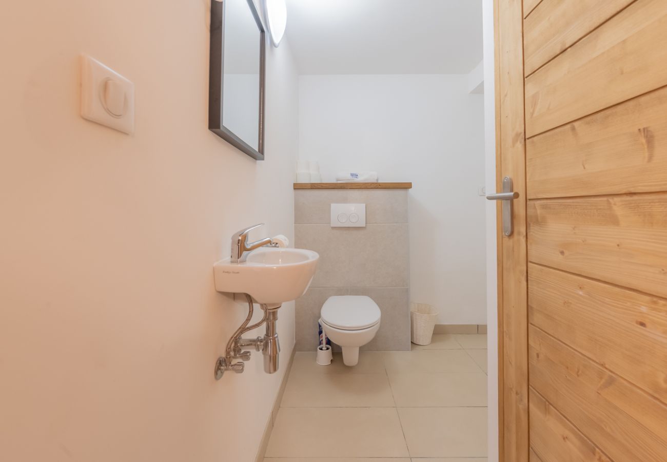 Berberis 2 apartment - bathroom - morzine 